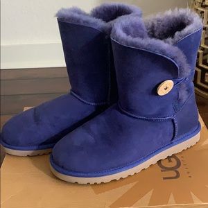 Brand New Ugg boots size 9
